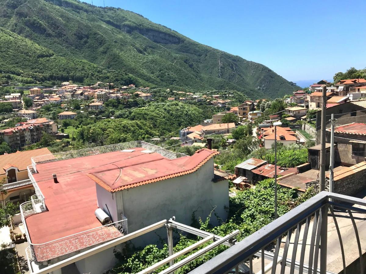 B&B Donnamaria Pimonte Exterior foto